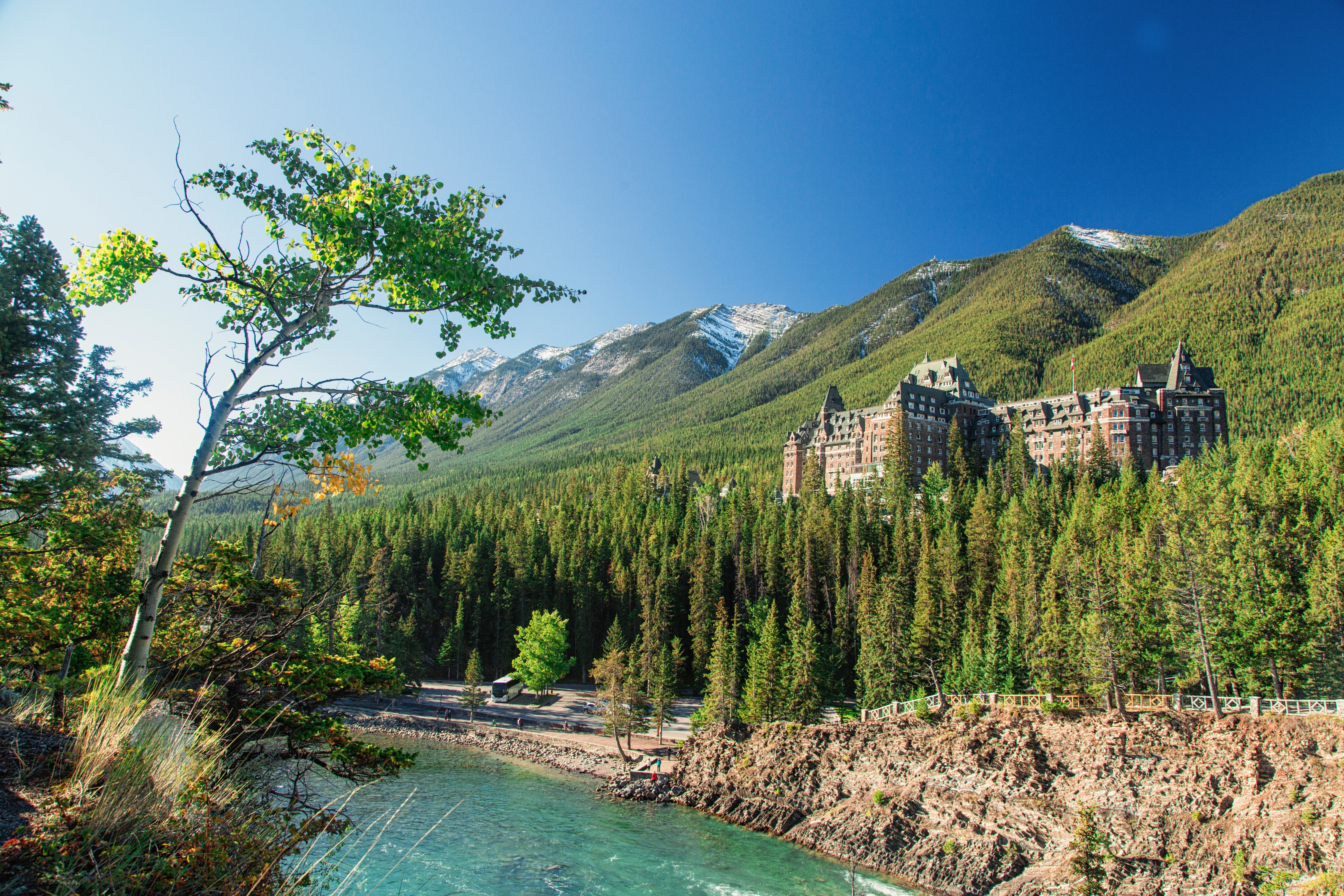 Fairmont Banff Springs Over view