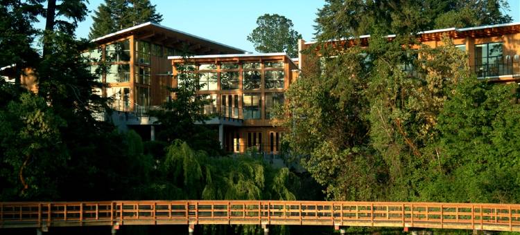 布伦特伍德海湾度假酒店及Spa(Brentwood Bay Resort & Spa)图片