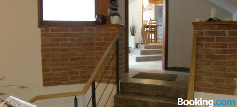 Family House 94图片