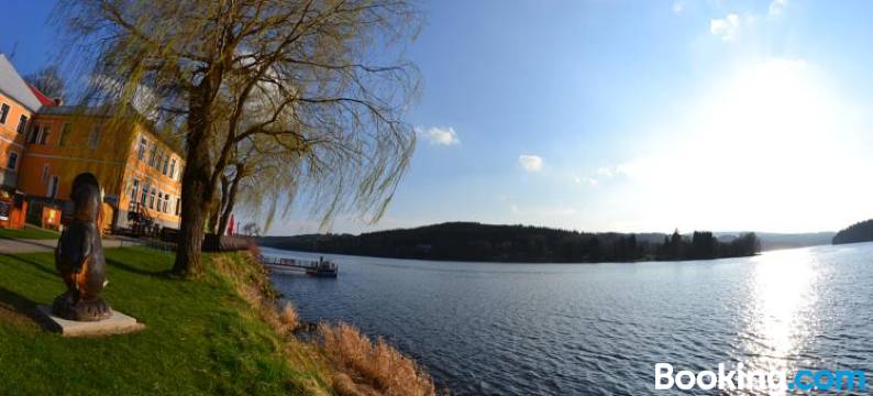 Apartmány U Jezera Na Náměstí图片