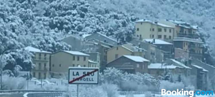 Entre Els Pirineus图片