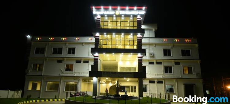 Grand JP Inn Near 2 km from Gundlupet Bus Stand图片