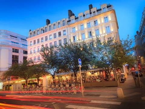 hotel overview picture