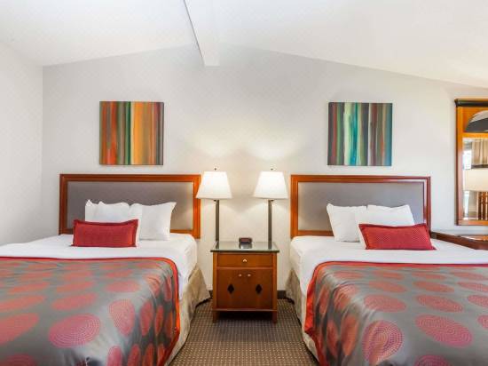 Ramada By Wyndham Rock Hill At Sullivan Center Hotel Reviews And