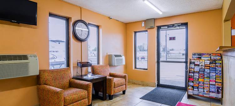 哈钦森呗盟酒店(Baymont by Wyndham Hutchinson)图片