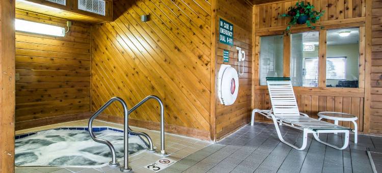 20 号高速公路迪比克凯艺酒店(Quality Inn Dubuque on Hwy 20)图片