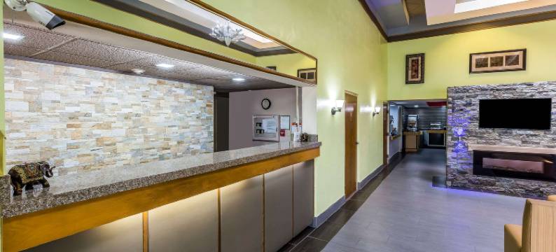 罗德威旅馆 诺克斯维尔东(Rodeway Inn Knoxville East)图片