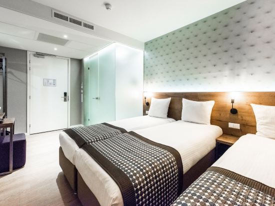 爱迪生酒店(the edison hotel)    分(暂无点评) 1782起距离70米立即