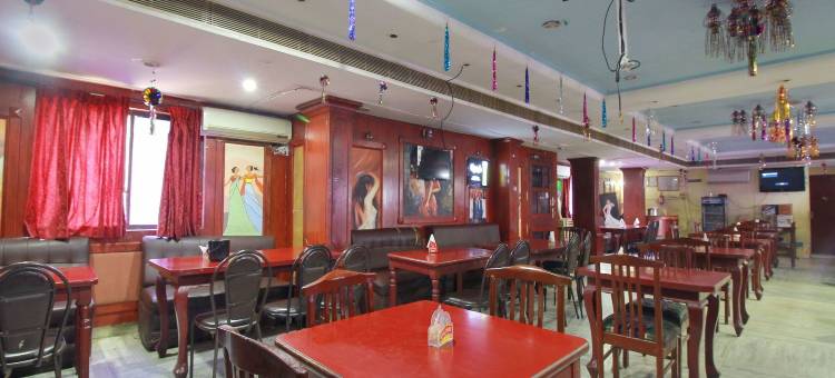 OYO 10551 RJ 格兰酒店(Capital O Rj Grand)图片