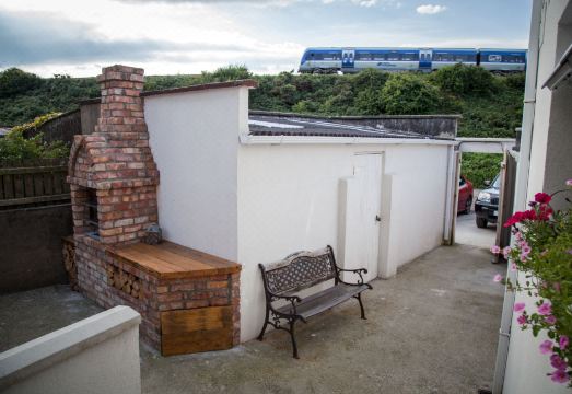 Antique House B&BHotel Overview