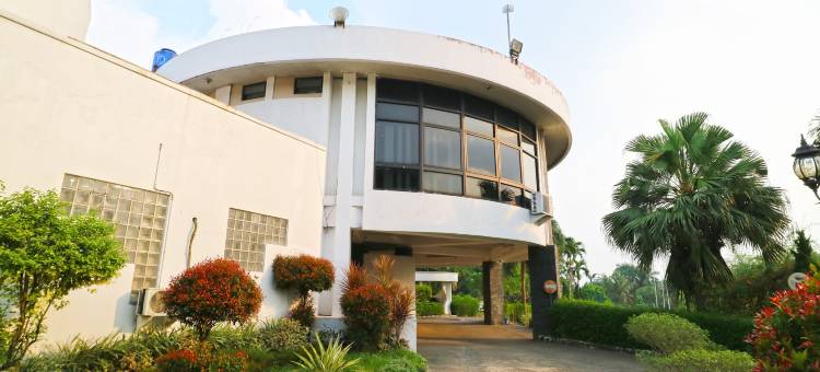 沙万根高尔夫度假酒店(Sawangan Golf Hotel & Resort)图片