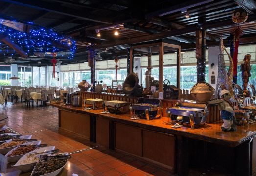 Rainbow Hotel Hotel Overview