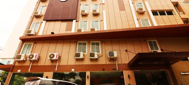 曼谷67号舒适奈达酒店(Nida Rooms Huaikhwang 67 de Comfort)图片