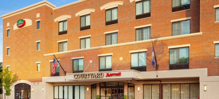 弗雷德里克斯堡历史区万怡酒店(Courtyard Fredericksburg Historic District)图片