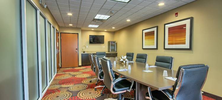 艾恩顿智选假日套房酒店(Holiday Inn Express & Suites Ironton)图片