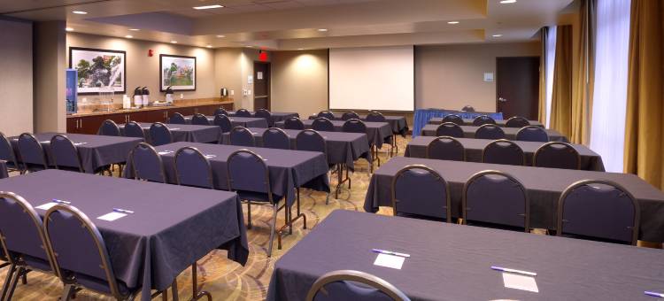 智选假日套房酒店奥佛兰公园(Holiday Inn Express & Suites Overland Park)图片