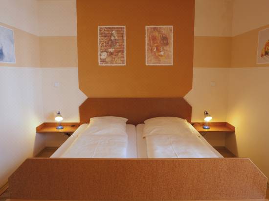 Hotel Garni Haus Zum Gutenberg Hotel Reviews And Room Rates