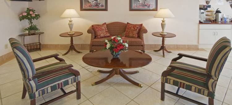 麦克多诺美洲最佳价值套房酒店(America's Best Value Inn & Suites-McDonough)图片