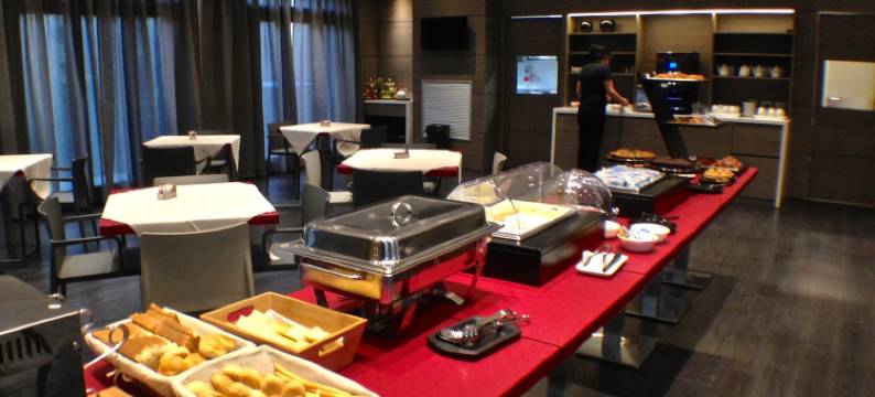 论坛酒店(Hotel Forum)图片