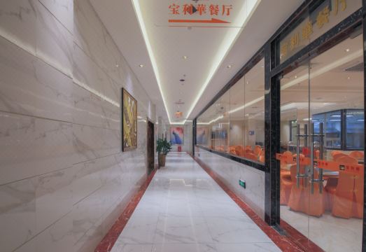 Baolihua Hotel(Shenzhen Longhua Dalang Clothing Base)Hotel Overview