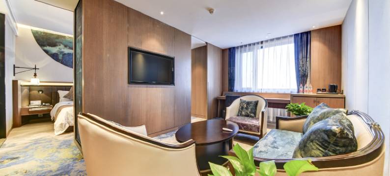 哈尔滨八荒通神酒店(禹舜美术馆江北大学城地铁站店)图片