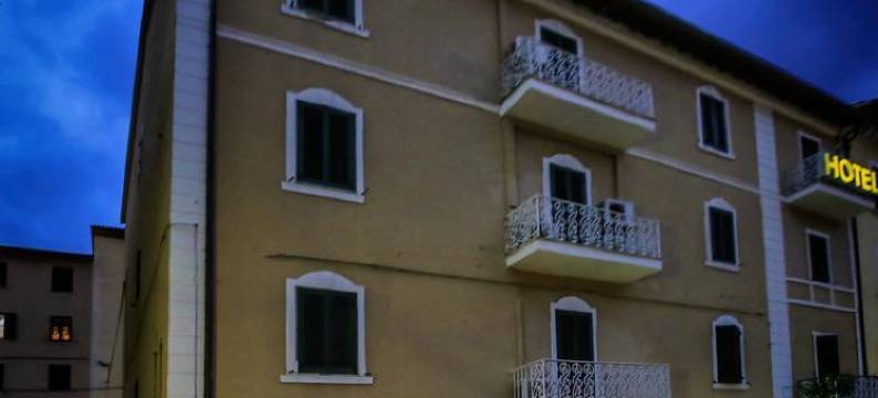 爱菲耶罗酒店(Hotel Alfiero)图片