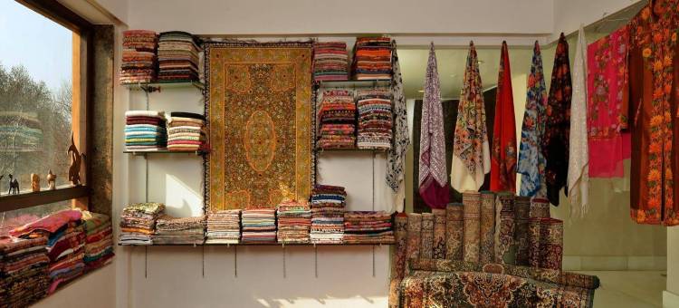 金色郁金香斯里纳格(Golden Tulip Srinagar)图片