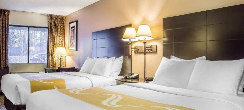 品质酒店-派恩托普湖畔(Quality Inn Pinetop Lakeside)图片