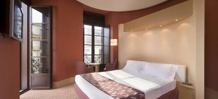 那不勒斯乌纳酒店(UNA Hotels Napoli)图片