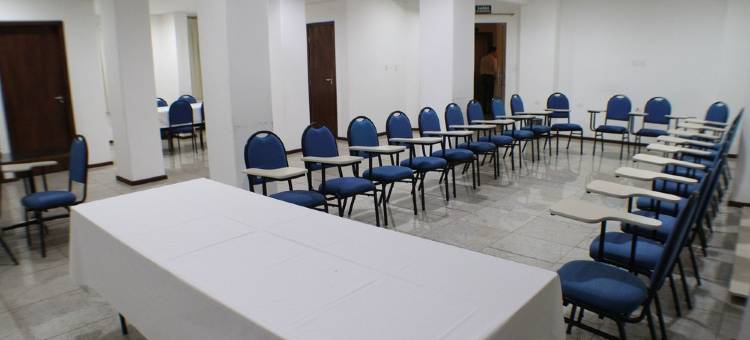 里贝朗普雷托蒙雷阿莱快捷酒店(Monreale Express Ribeirão Preto)图片