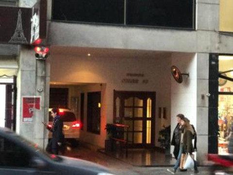 Departamento Amoblado en Pleno Centro, Con Cochera