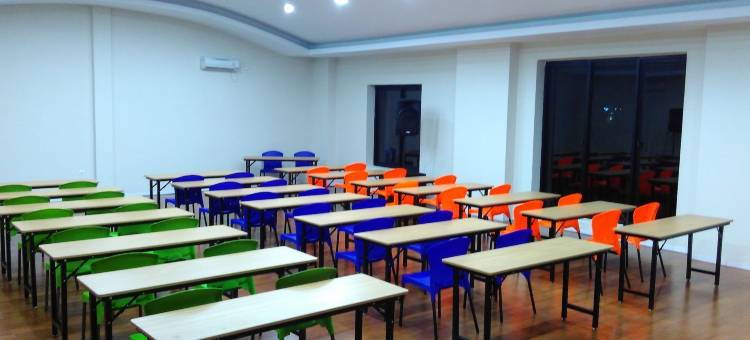 井里汶C酒店(C Hotel Cirebon)图片