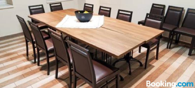 普拉斯卡费酒店(Hostel Plus Caffe)图片