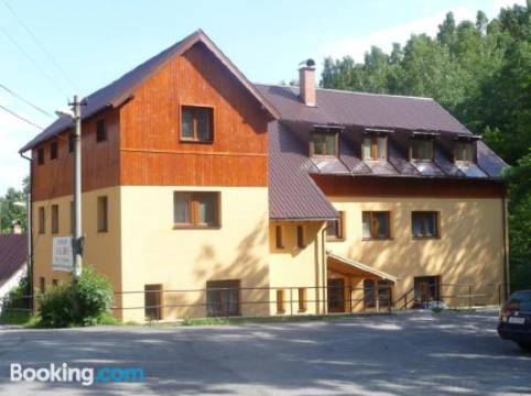 乌里斯基豪拉克酒店(Penzion U Elišky Bedřichov V Jizerských Horách)