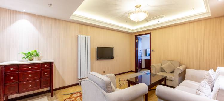 连城国际酒店(和谐广场省立医院店)图片