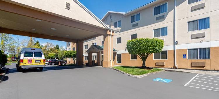 波特兰机场舒适套房酒店(Comfort Suites Portland Airport)图片