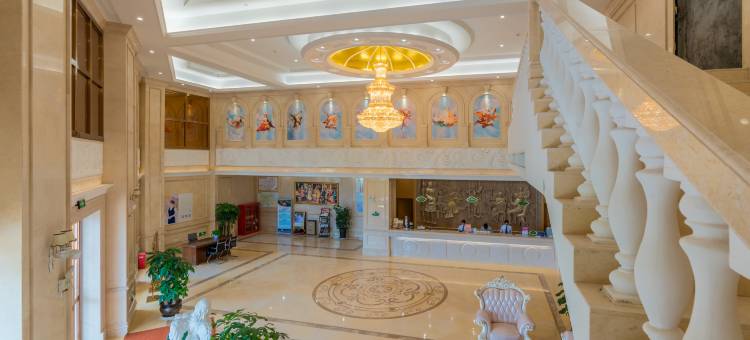 维也纳国际酒店(容县容州大桥火车站店)图片