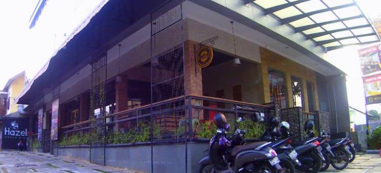 三宝垄豪兹特尔青年旅馆(Hazotel Semarang)图片