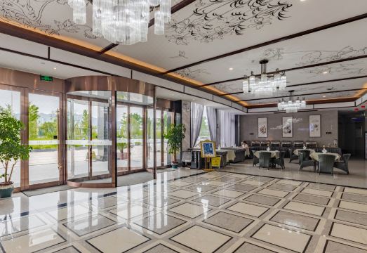 Asia Pacific Hotel Hotel Overview