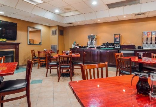 Inn at Mendenhall, BW Premier CollectionHotel Overview