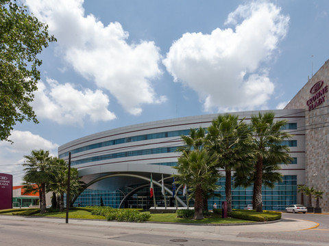 洲际酒店集团旗下的莱昂皇冠假日酒店