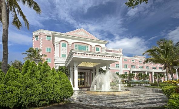 嘉义番路名都观光渡假大饭店外景图