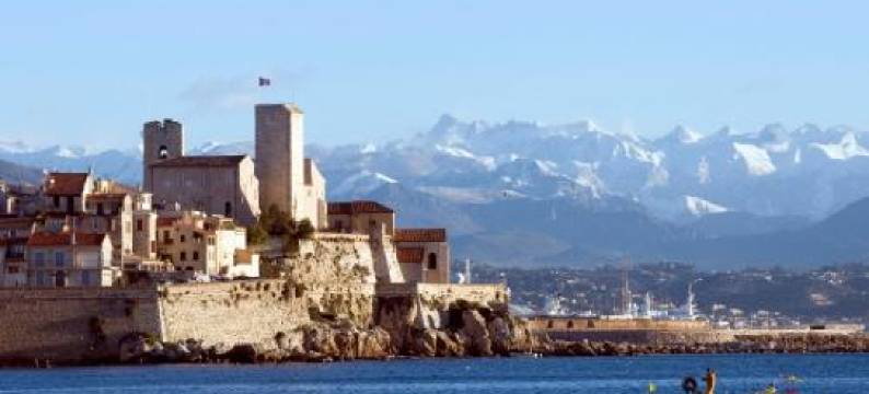 Superbe Appartement Loft Vieil Antibes图片