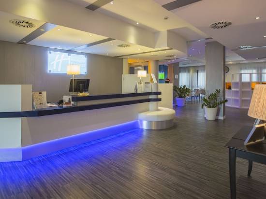 羅馬東部智選假日酒店