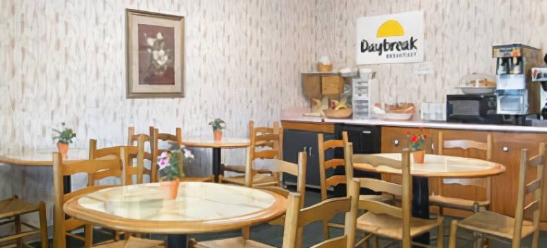 梅里迪恩酒店(Meridian Inn Hotel)图片