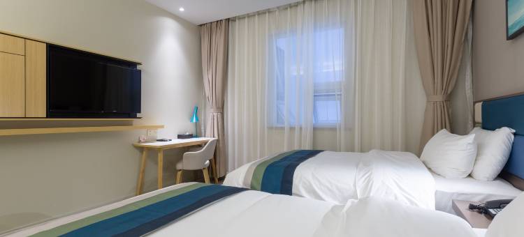 如家睿柏·云酒店(平度扬州路荷花湾店)图片