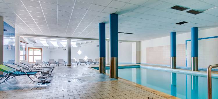 瓦坎斯尔达科西巴乐康酒店(Vacancéole - Résidence les Balcons d'Aix)图片