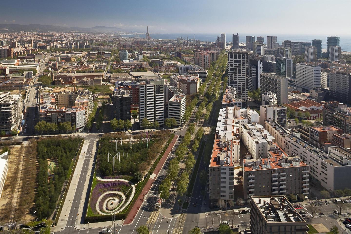 Meliá Barcelona SkyHotel Overview