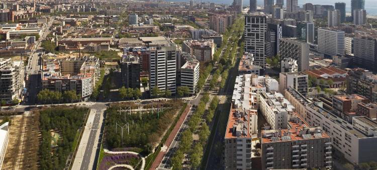 巴塞罗那天际美利亚酒店(Meliá Barcelona Sky)图片