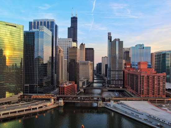 holiday inn chicago mart plaza river north